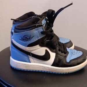AIR JORDON NIKE High Top Sneakers
